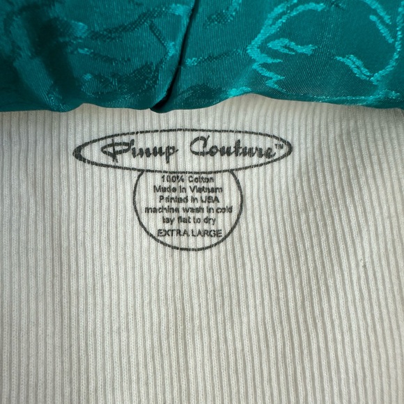 Pinup tank top - Picture 3 of 3